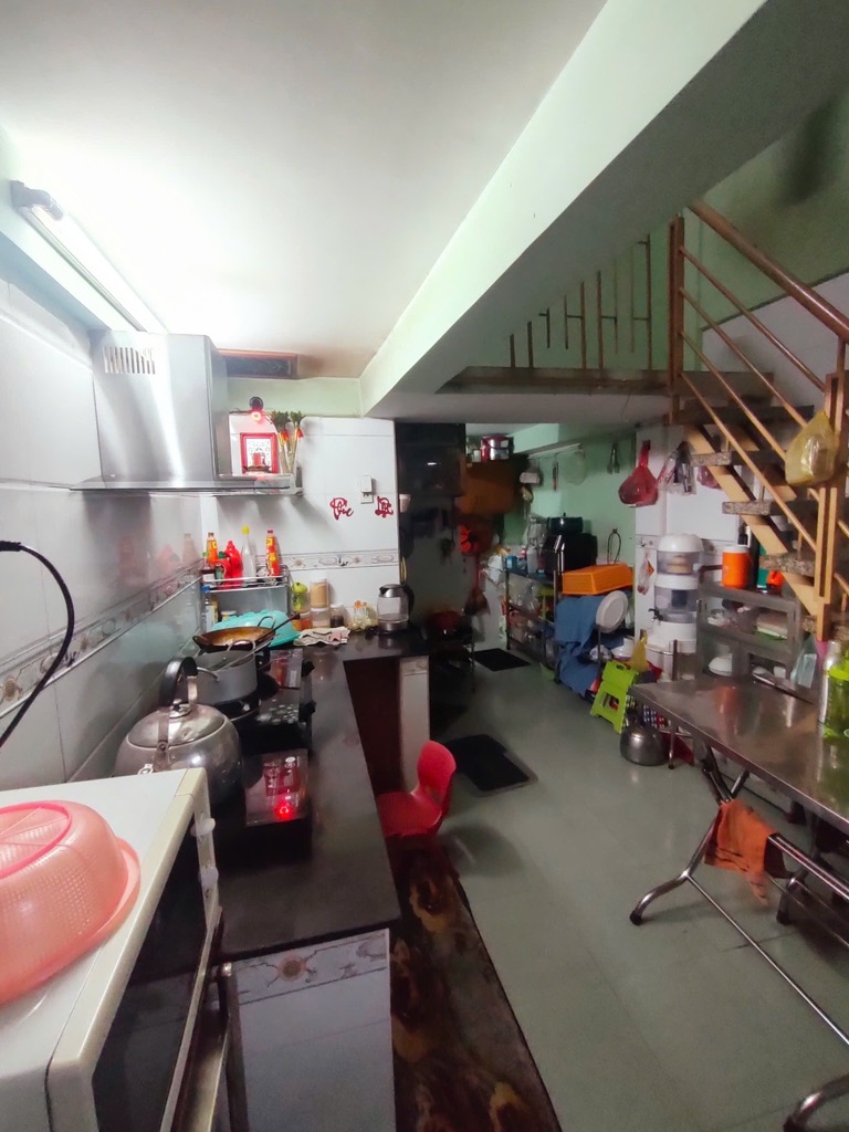 Cần bán nhà đường Hậu Giang Q6, DT 45 m2, 4 tầng BTCT, hẻm ô tô thông,Giá nhỉn 7 tỷ